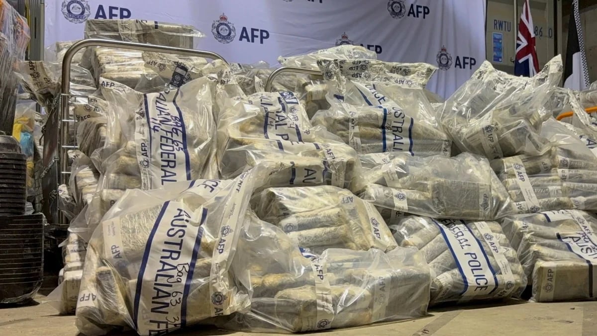 Australia Seizes Record 2.7 Tonnes of Cocaine in Sydney Drug Bust